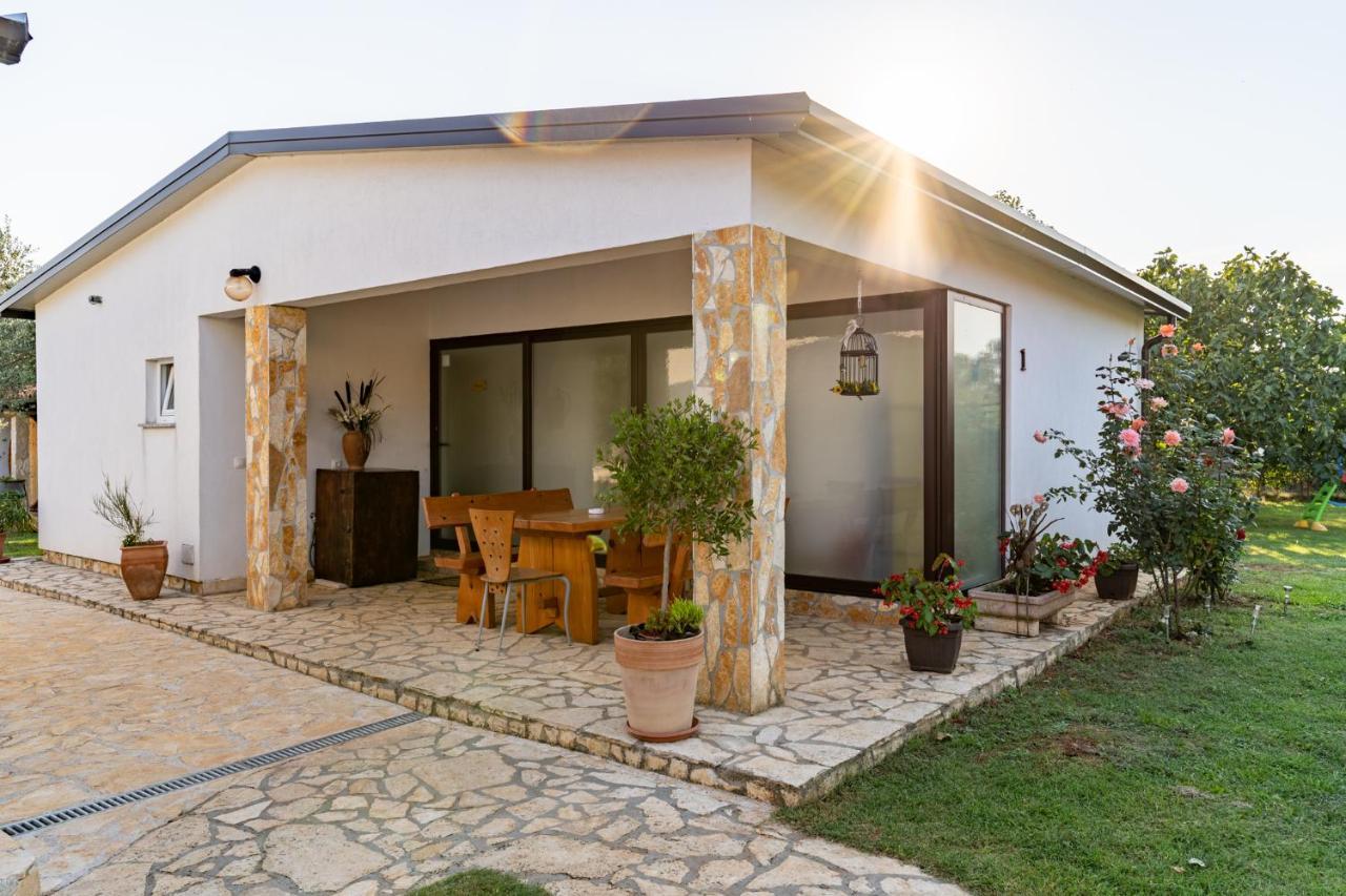 Holiday Kerniat Holiday home *